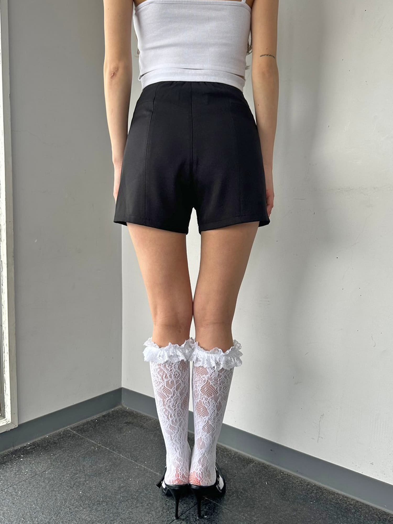 ハイウエストショートパンツ