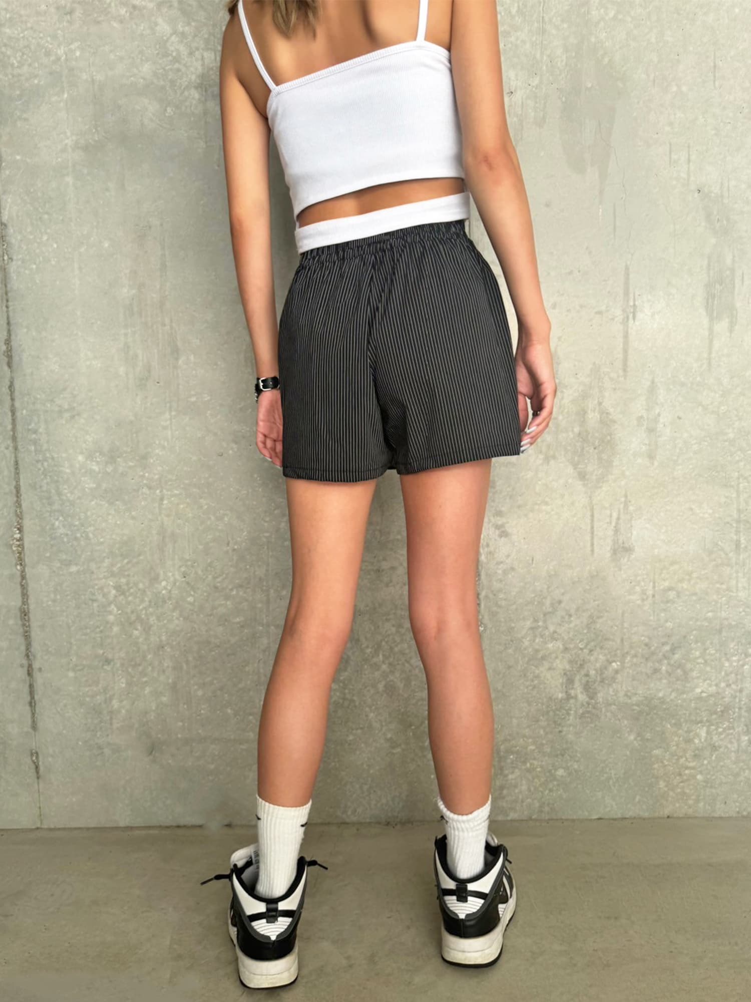ウエストゴムストライプショートパンツ