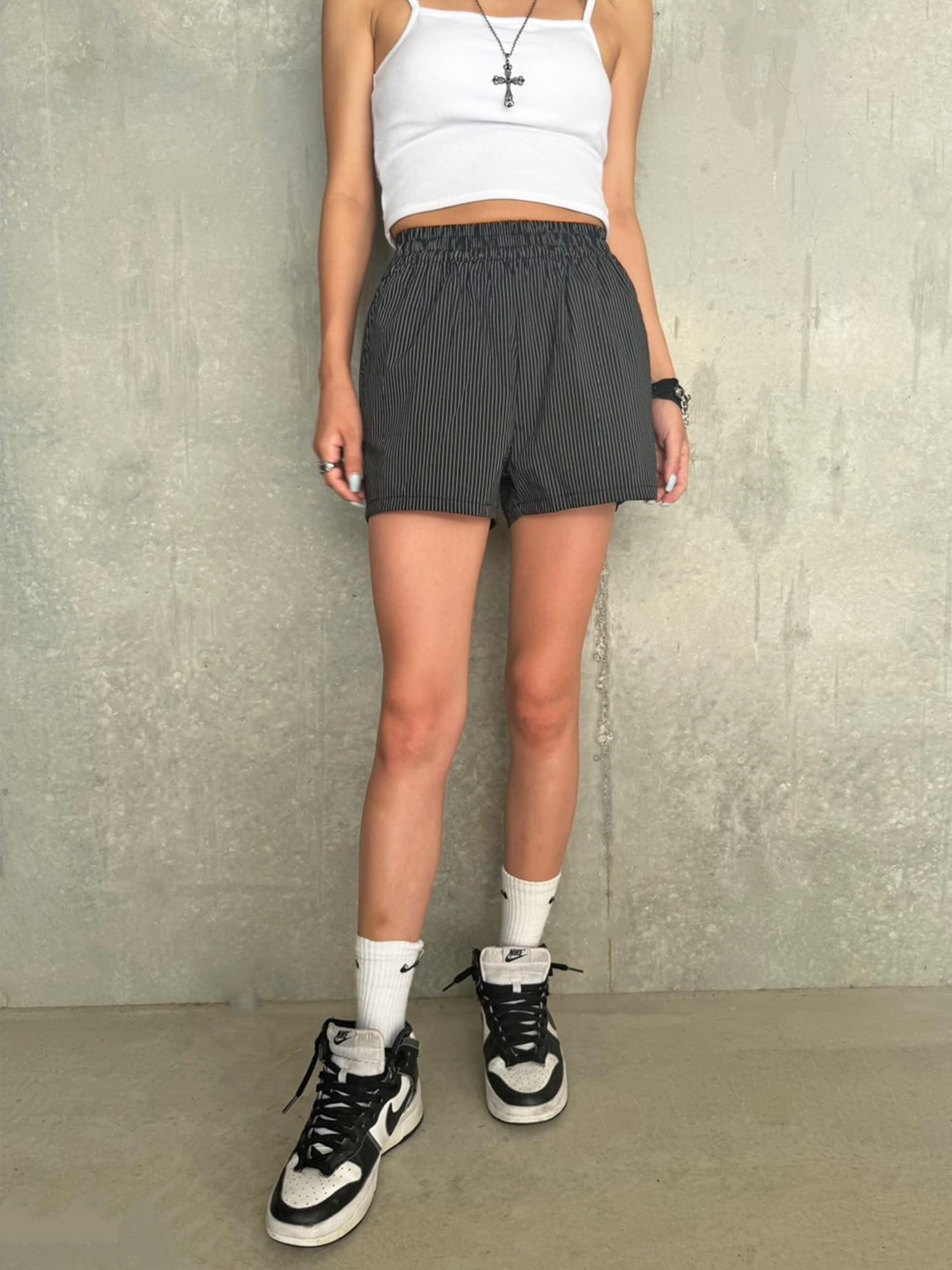 ウエストゴムストライプショートパンツ