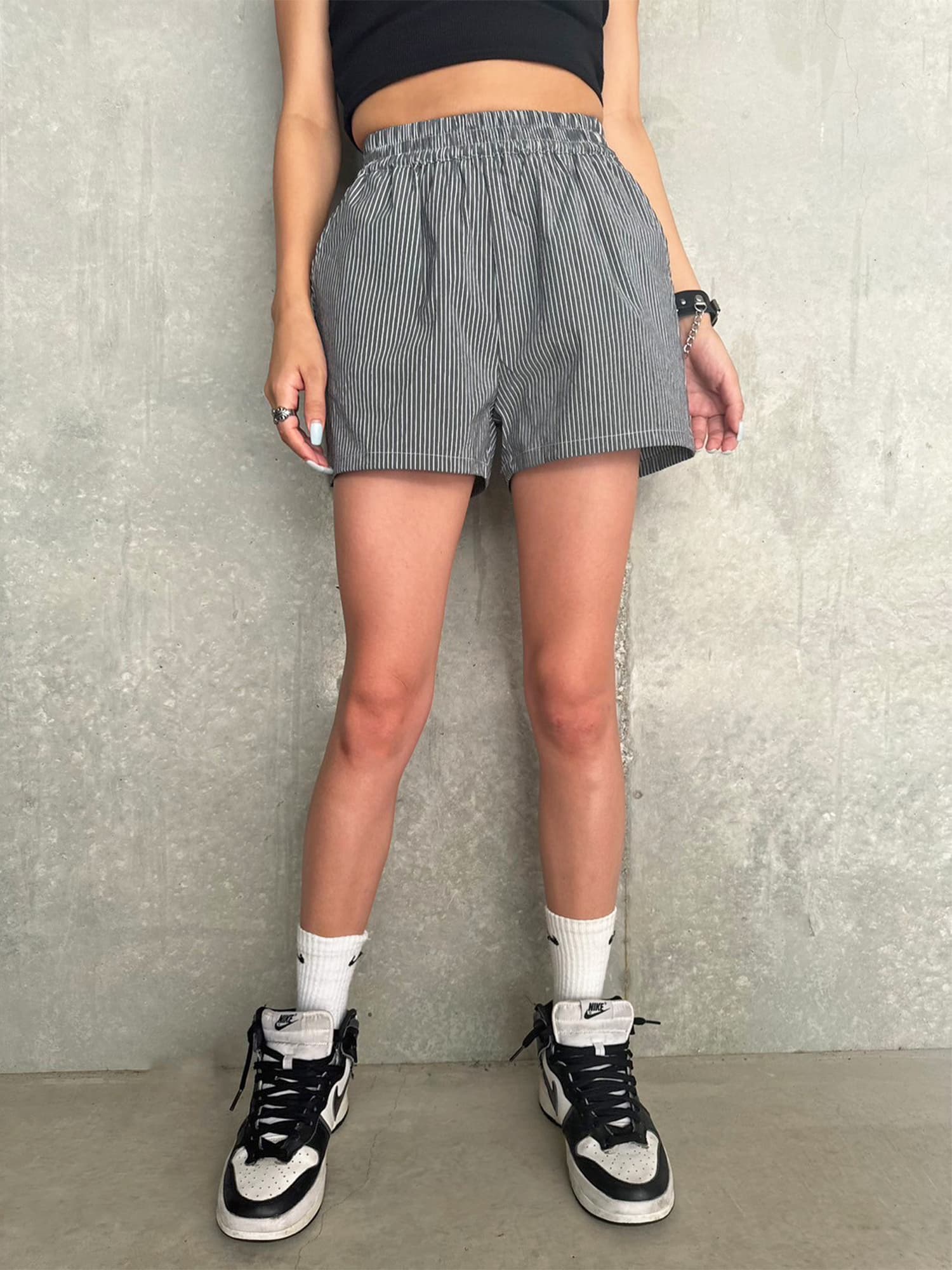 ウエストゴムストライプショートパンツ